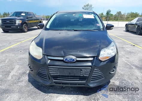 2014 Ford Focus Se z USA, uszkodzony, nr VIN 1FADP3F29EL125419